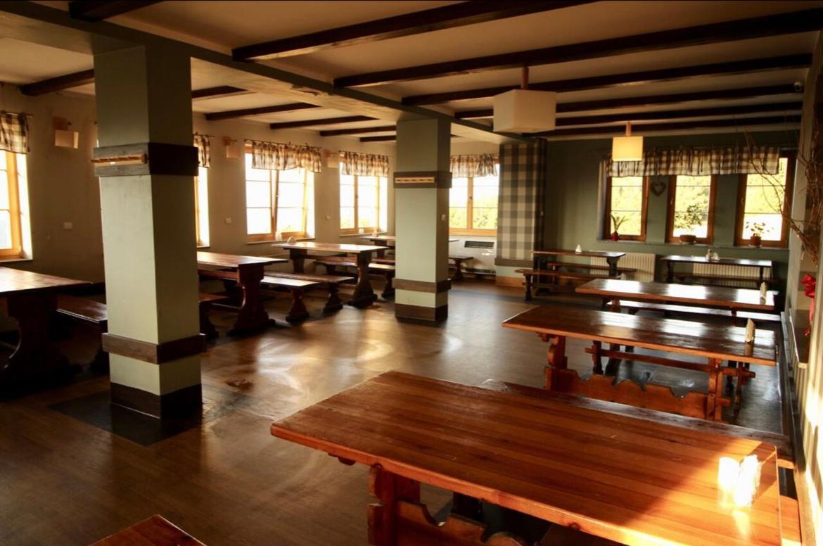 Schronisko Pttk Hala Szrenicka Hostel Szklarska Poręba Buitenkant foto